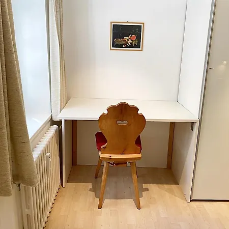 Alpenstil - 60m2 Dachstockwohnung Mit Garage - Bm186 公寓 蓬特雷西纳