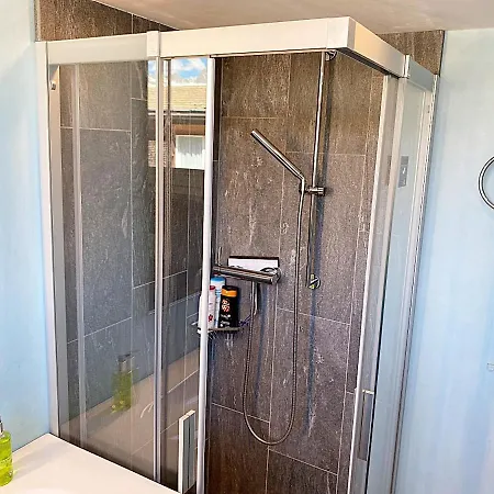 Apartment Bm186 - Alpenstil - 60m2 Dachstockwohnung Mit Garage Pontresina