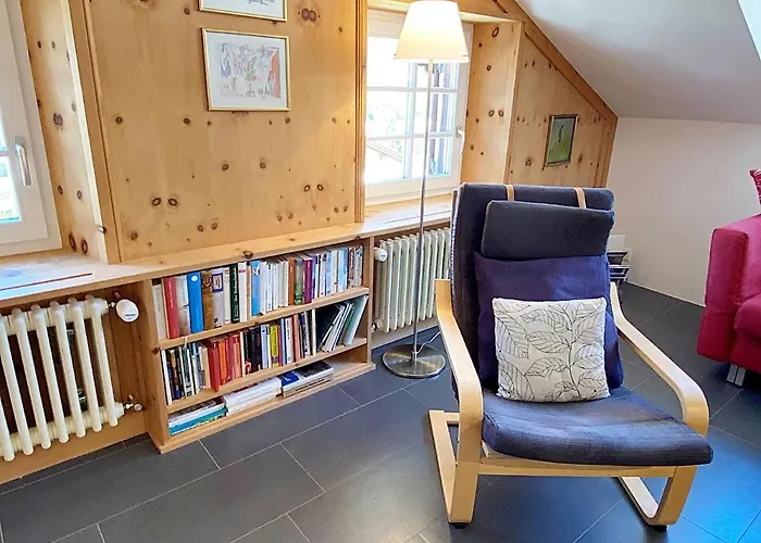 Alpenstil - 60m2 Dachstockwohnung Mit Garage - Bm186 * Pontresina