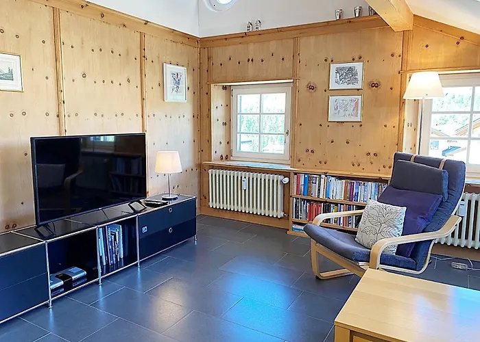 Alpenstil - 60m2 Dachstockwohnung Mit Garage - Bm186 Pontresina