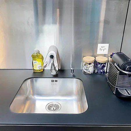 Alpenstil - 60m2 Dachstockwohnung Mit Garage - Bm186 아파트 *