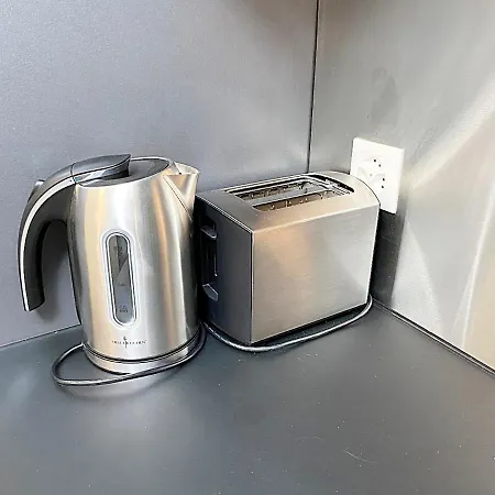 Alpenstil - 60m2 Dachstockwohnung Mit Garage - Bm186 * 폰트레시나